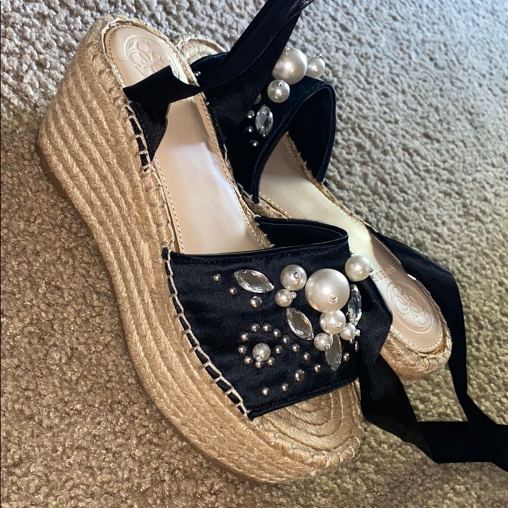 Guess Platform Sandal